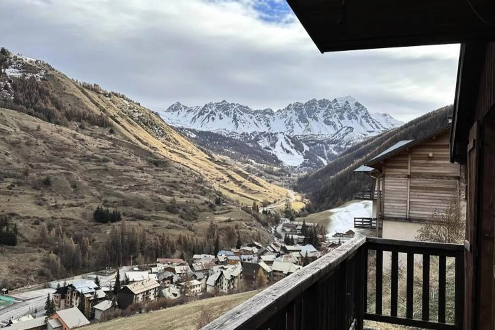 Résidence Cuzco-Buitenkant zomer