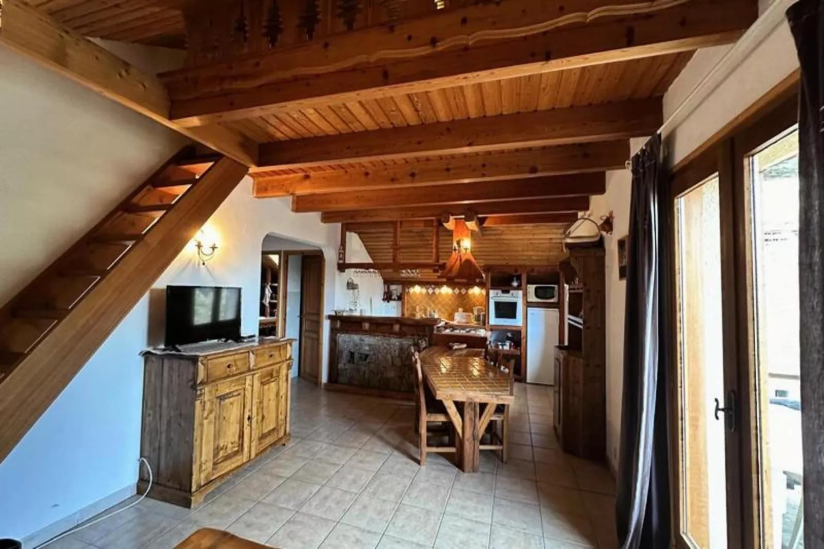 Résidence Le Coup De Sabre-Buitenkant zomer