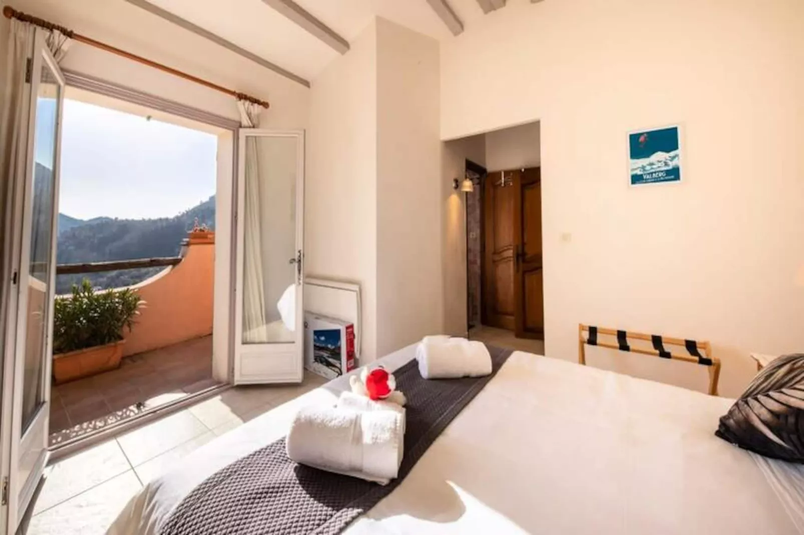 06c-villa 8 Pers Avec Piscine -arri&egrave;re Pays Ni&ccedil;ois-Image-tags.