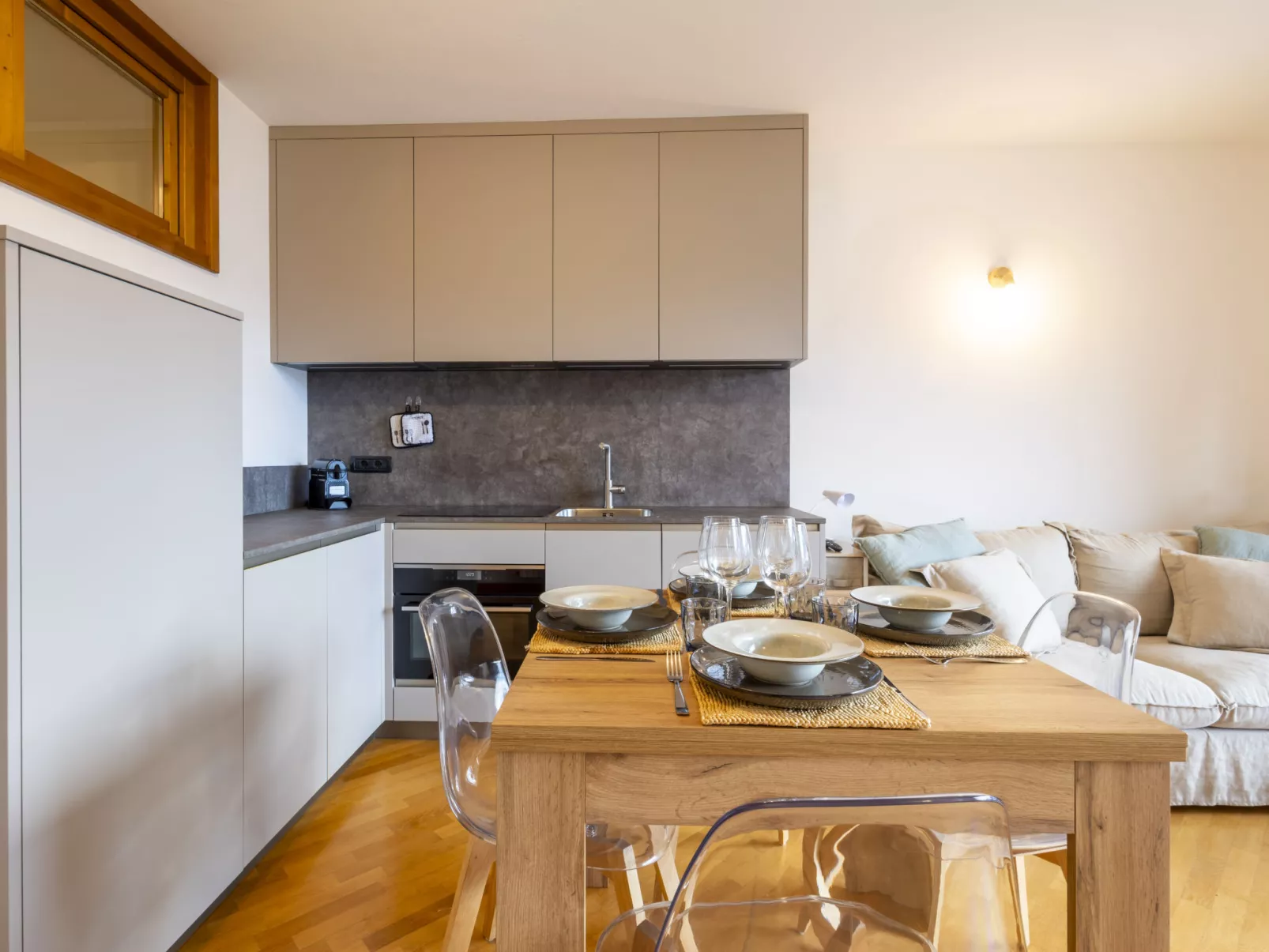 Baita Bucaneve-Binnen