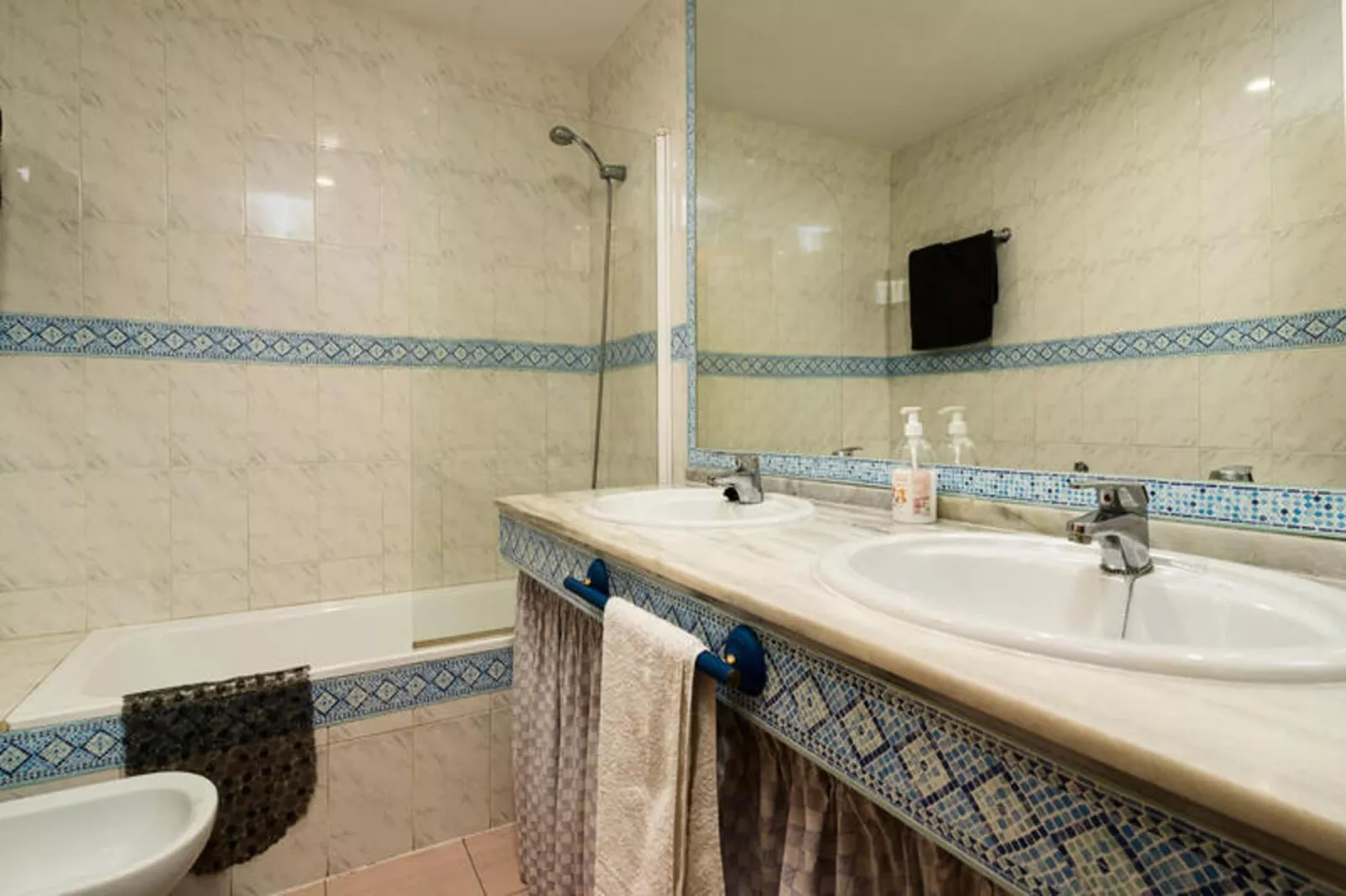 Appartements à Marbella-Badkamer