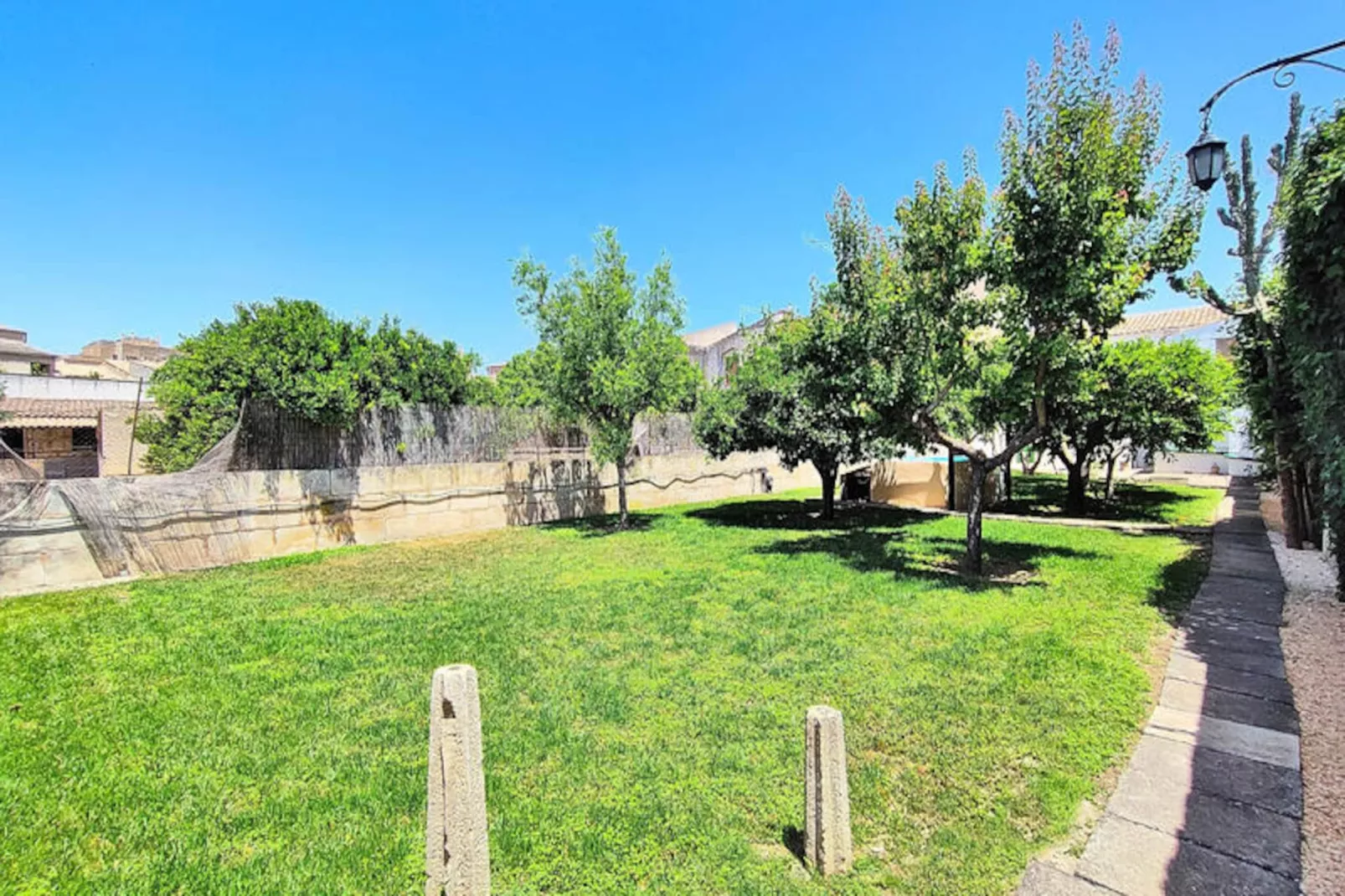 Maison à Sineu-Image-tags.