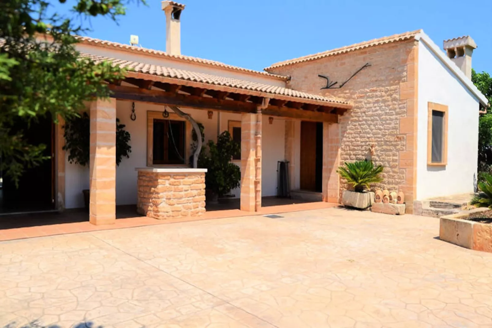 Maison à Son Serra de Marina-Image-tags.