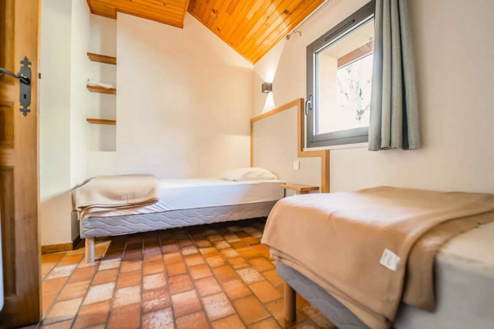 Maison à Le Malzieu Ville-Image-tags.