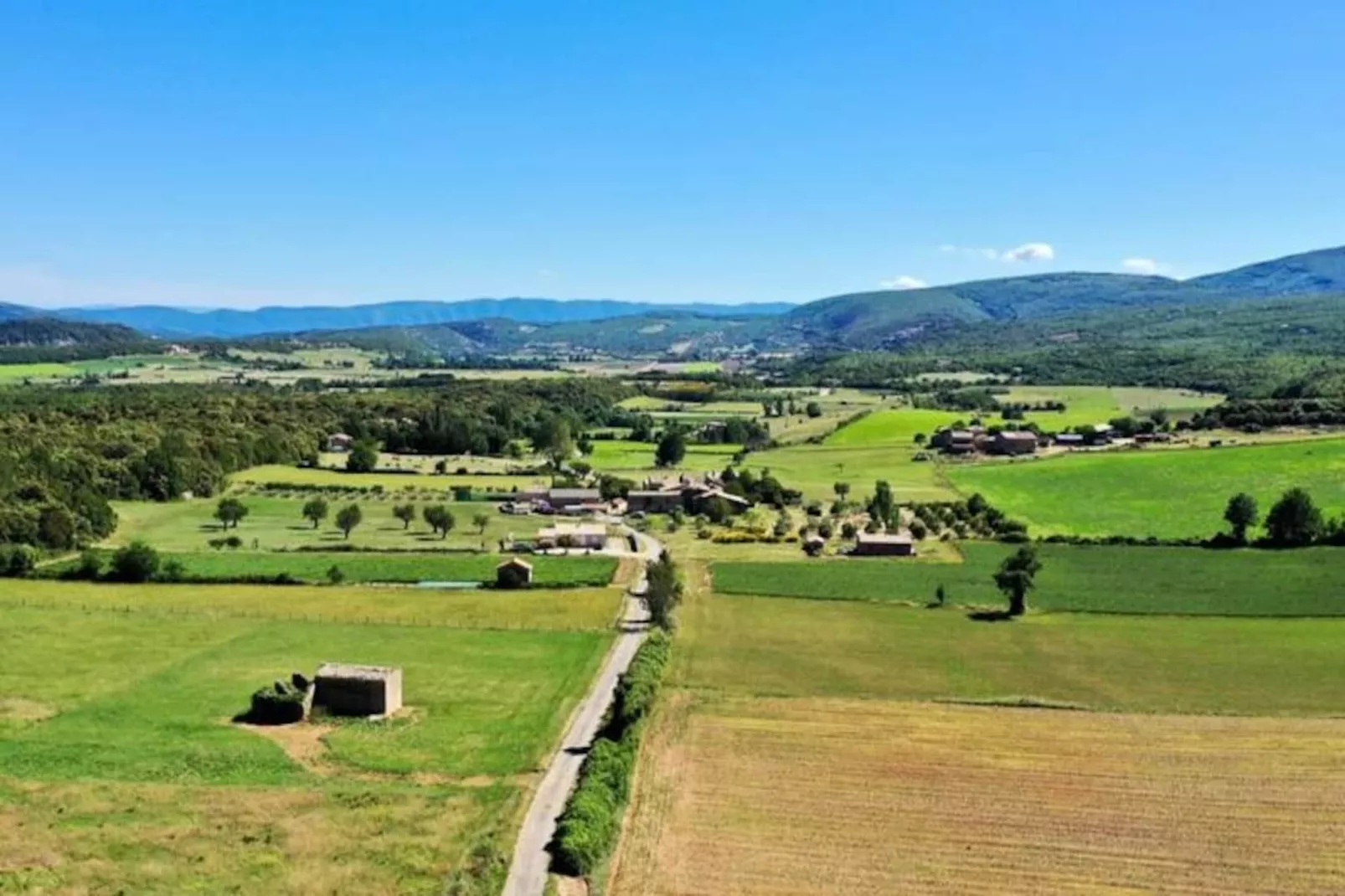 Mas La Miellerie | Charme Authentique Et Nature-Image-tags.