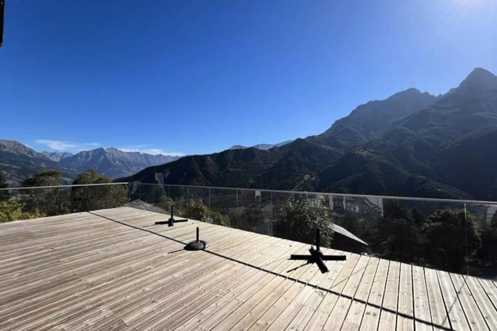 Chalet Pra Loup-Image-tags.