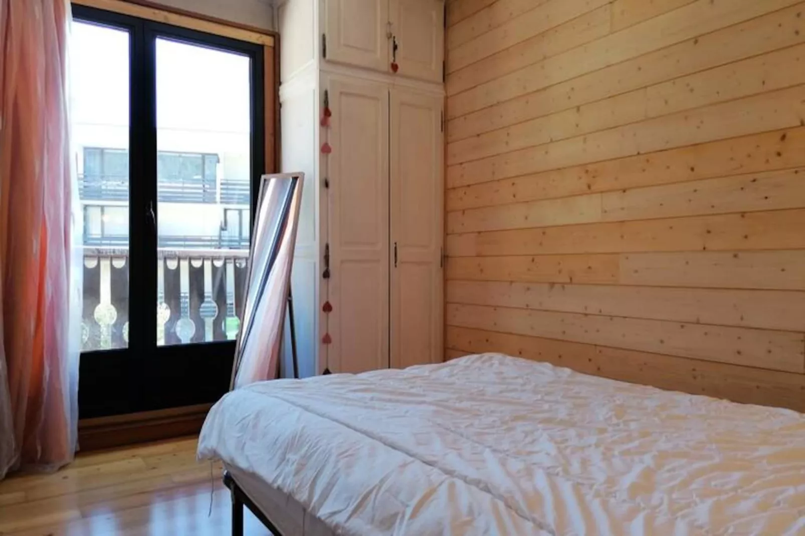 Résidence Chaumont 1-Image-tags.