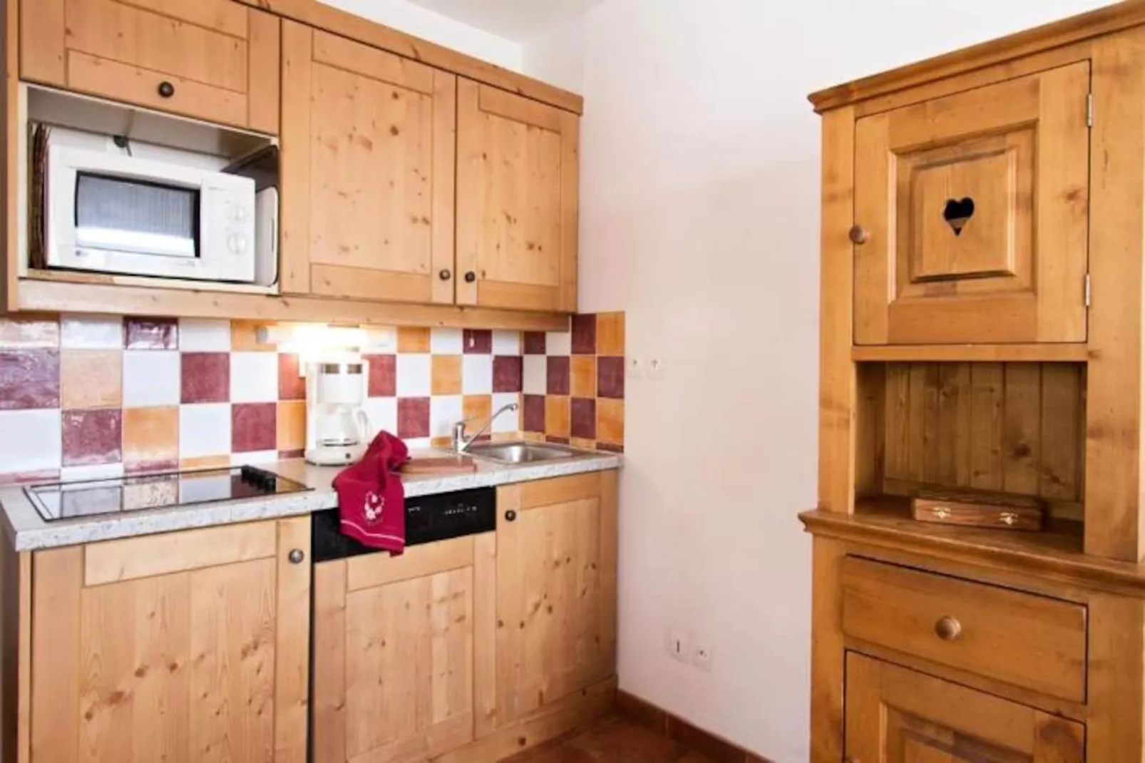 Résidence Odalys Rochebrune Le Vallon-Image-tags.