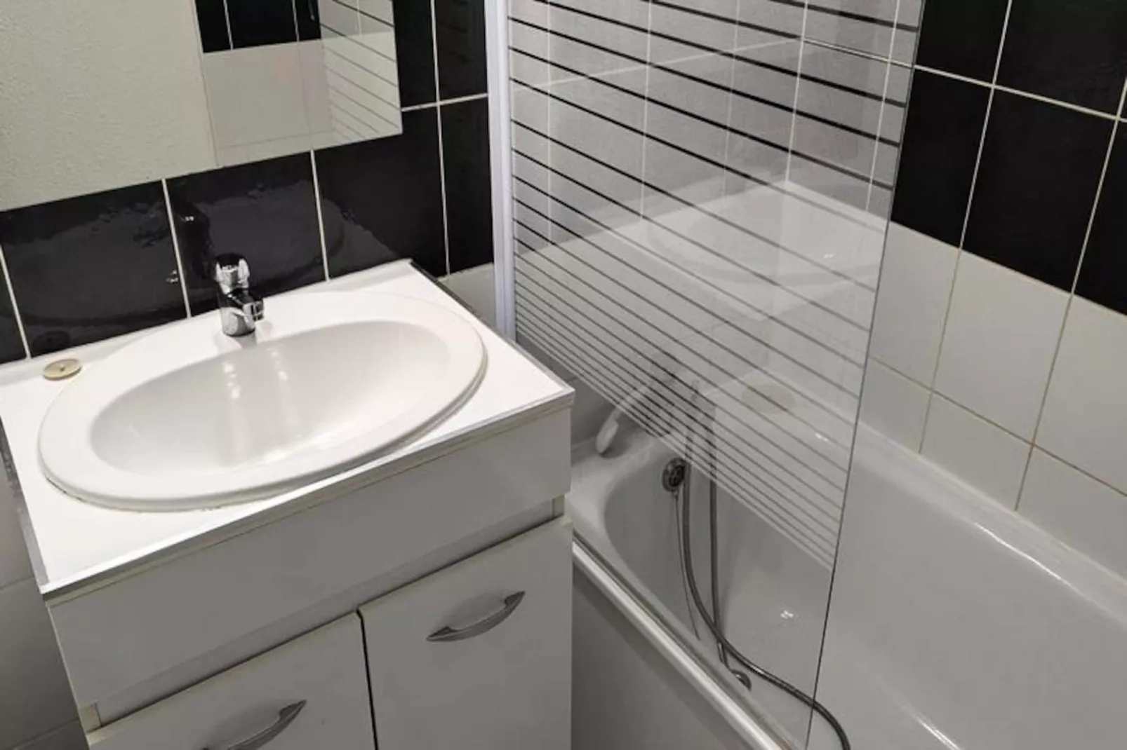 Résidence Rond-point-pistes I-Image-tags.