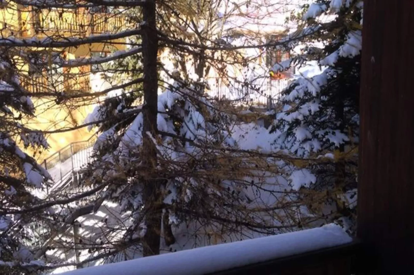 Résidence Rond-point-pistes I-Image-tags.