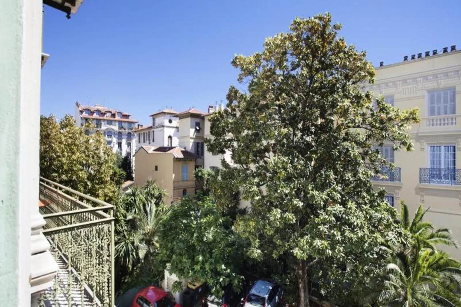 Appart'hôtel Odalys Palais Rossini-Buitenkant zomer