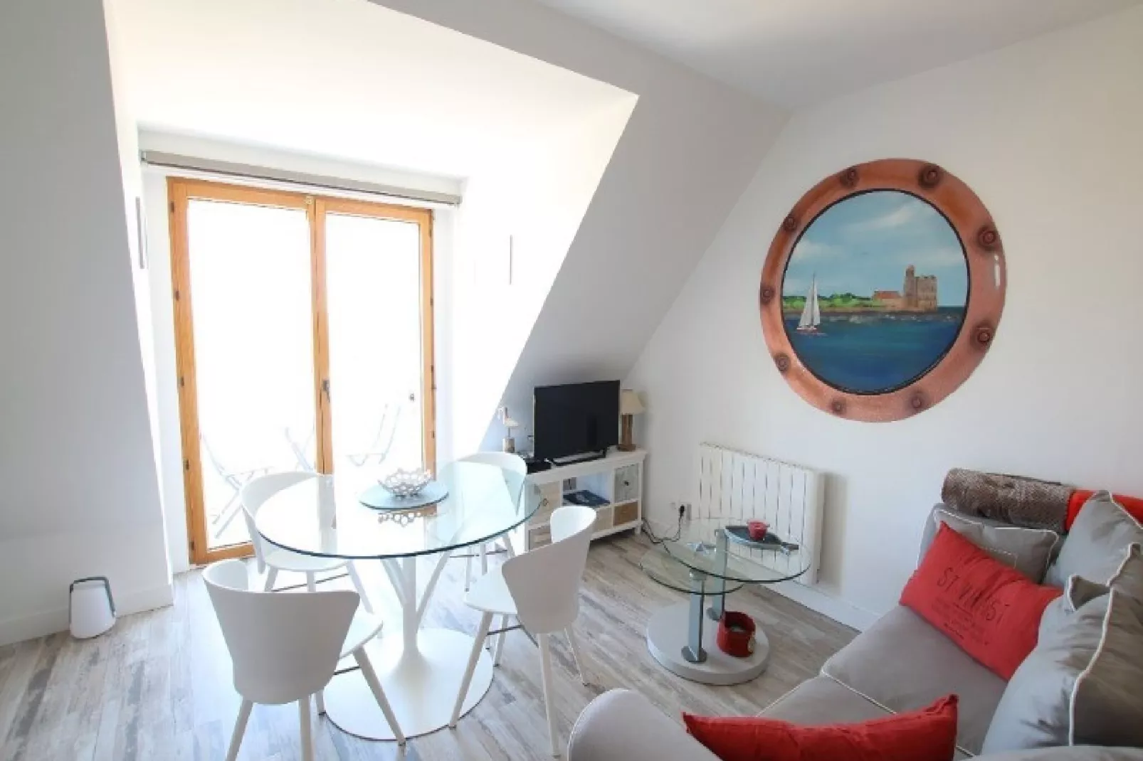 APPARTEMENT DUPLEX CHEZ LAURETTE-Woonkamer