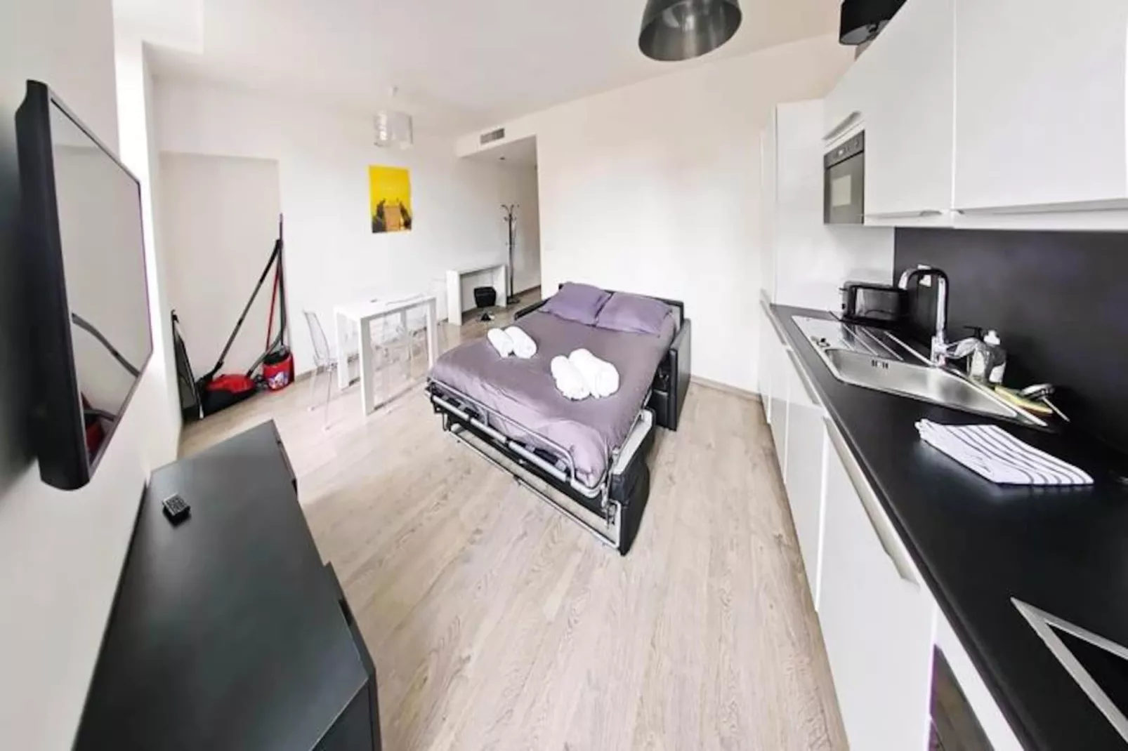 Cosy Appartement 2 Pcs - Centre Cannes - Croisette &agrave; 1 Mn - Olam Properties-Image-tags.