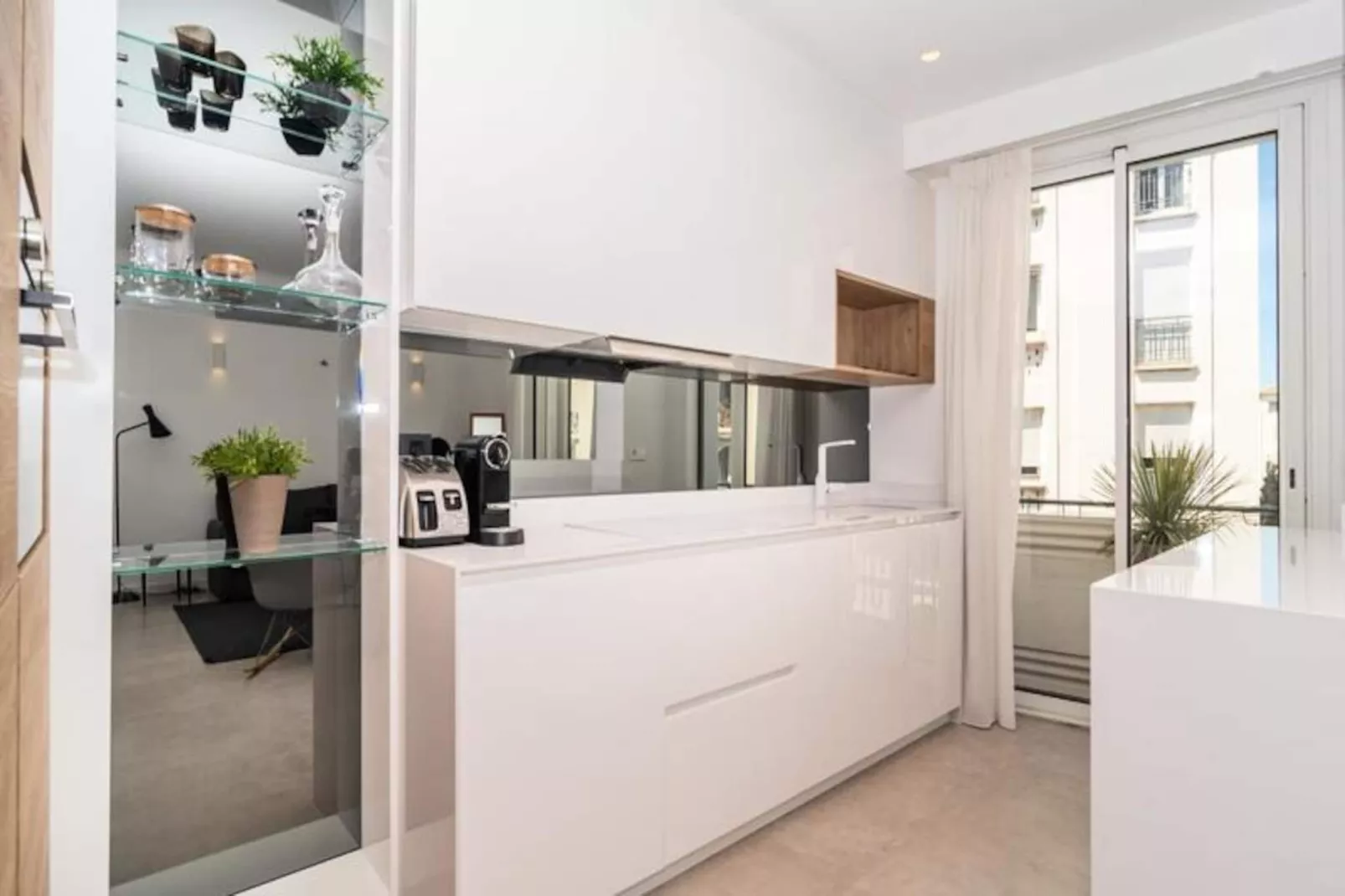 Armenonville 3 Pcs Premium Balcon Parking Croisette 2 Mns Olam Properties-Image-tags.