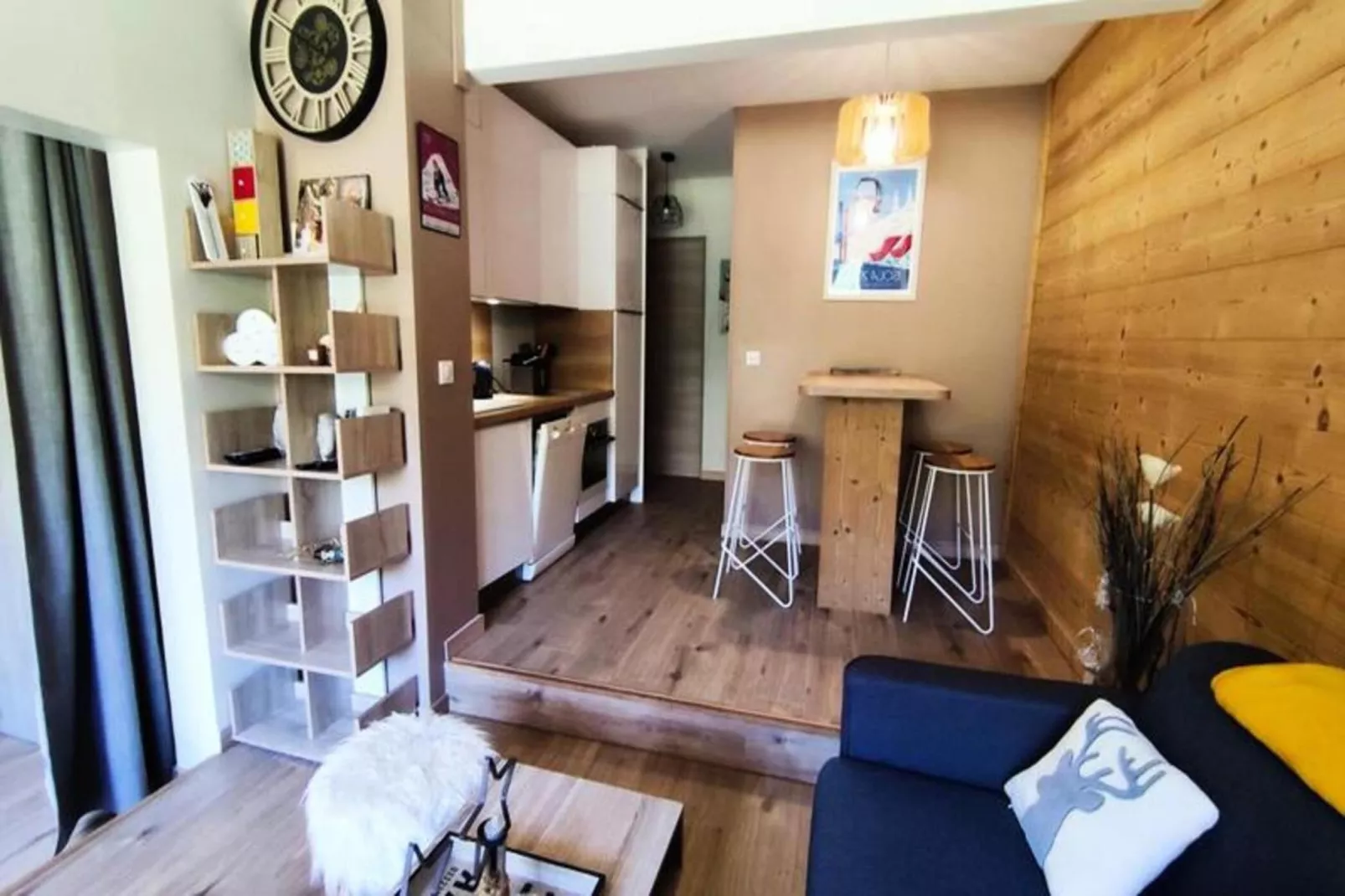 Résidence Malinvern C15-Buitenkant zomer