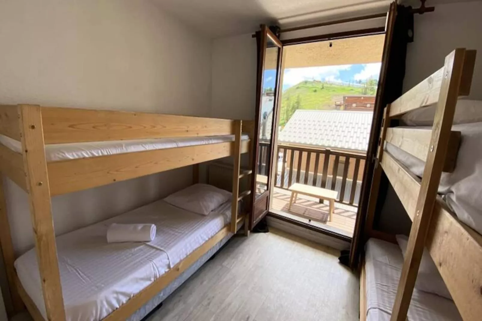 06cc : Valberg Appartement Coeur De Station-Image-tags.