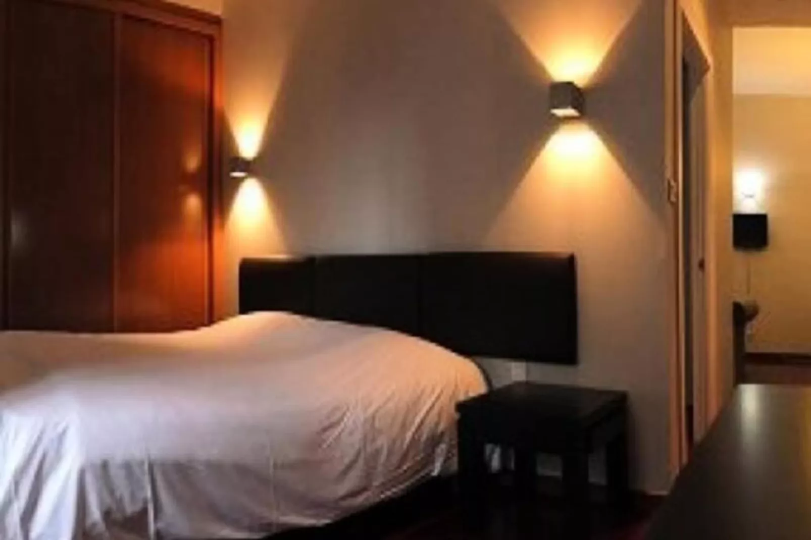 Résidence du Domaine du Palais***-Image-tags.