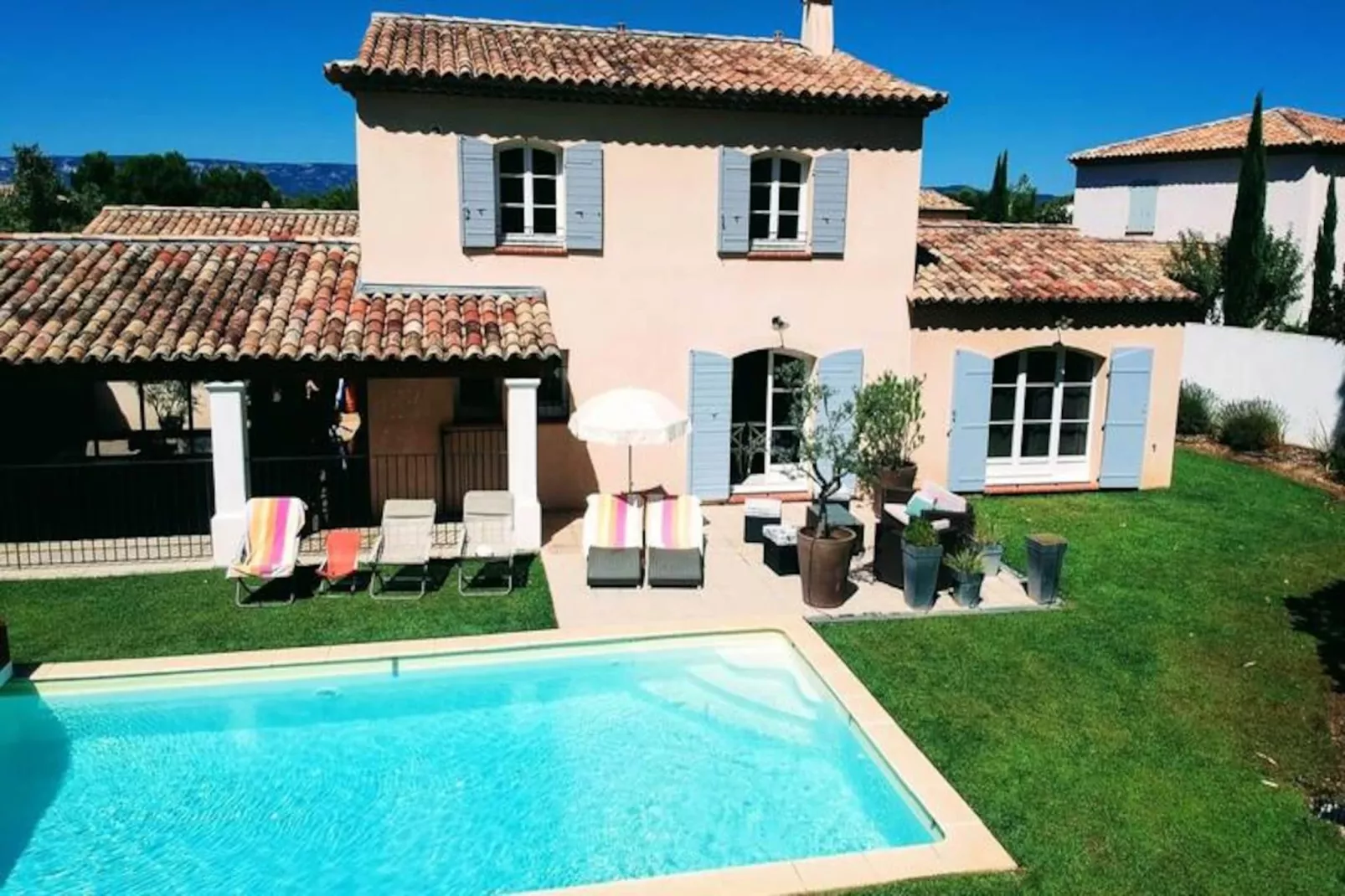 Ma Villa En Provence, Villa De Standing Et Piscine, Domaine De Pont-royal-Image-tags.