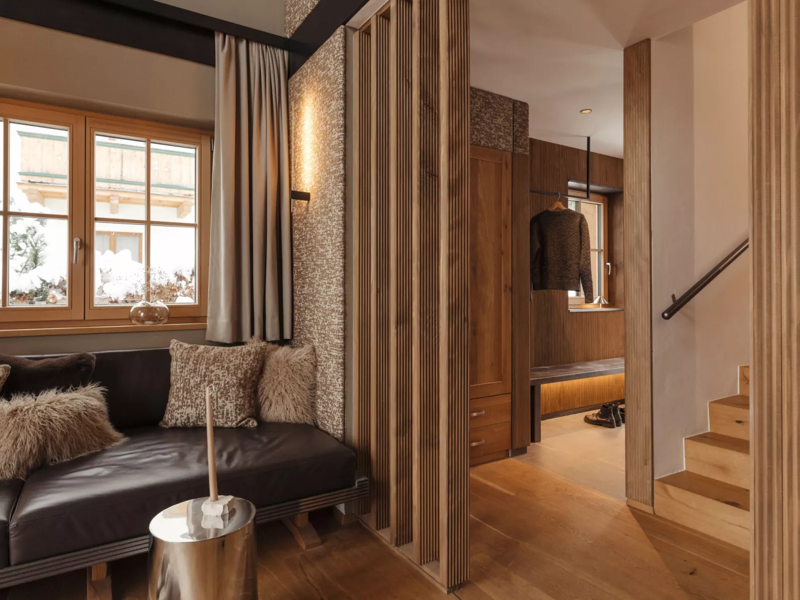 Royal Mountain Lodge-Binnen