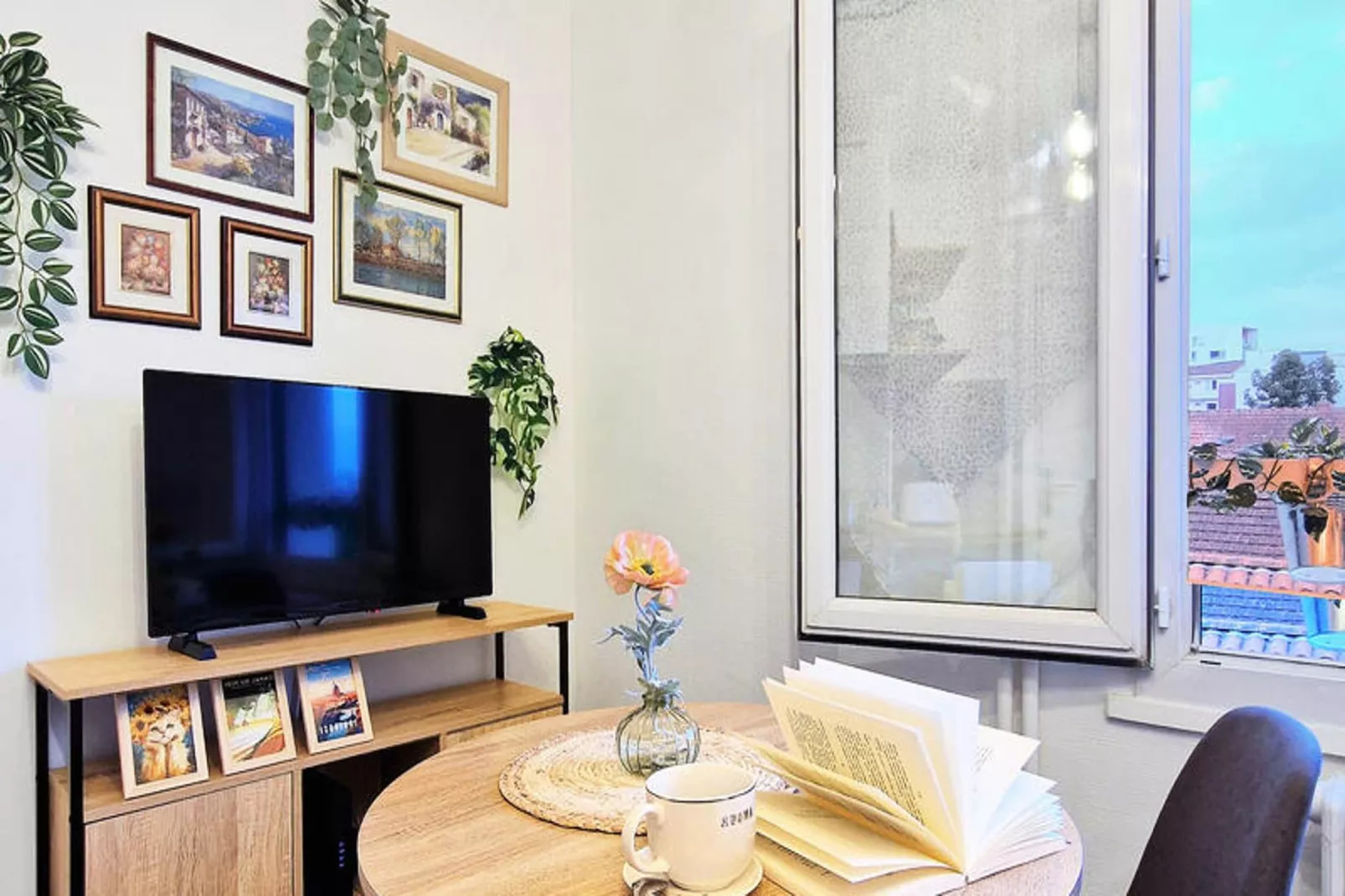 Studio à Toulouse-Eetkamer