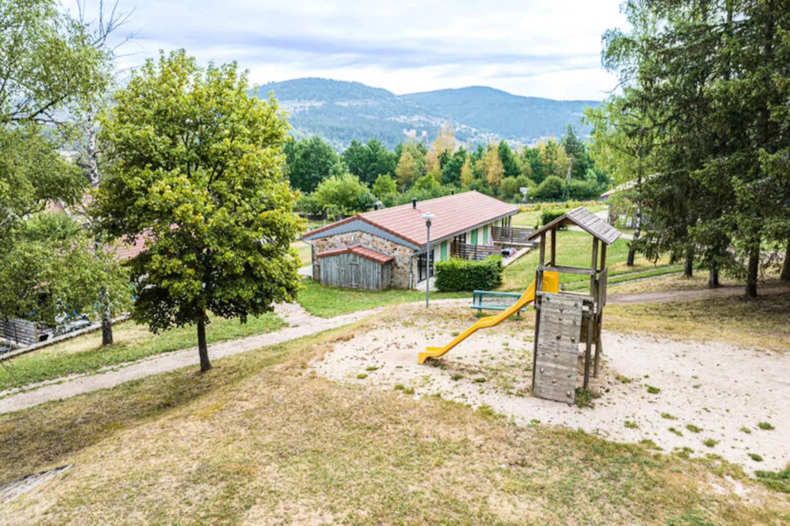 Maison à Le Malzieu Ville-Image-tags.