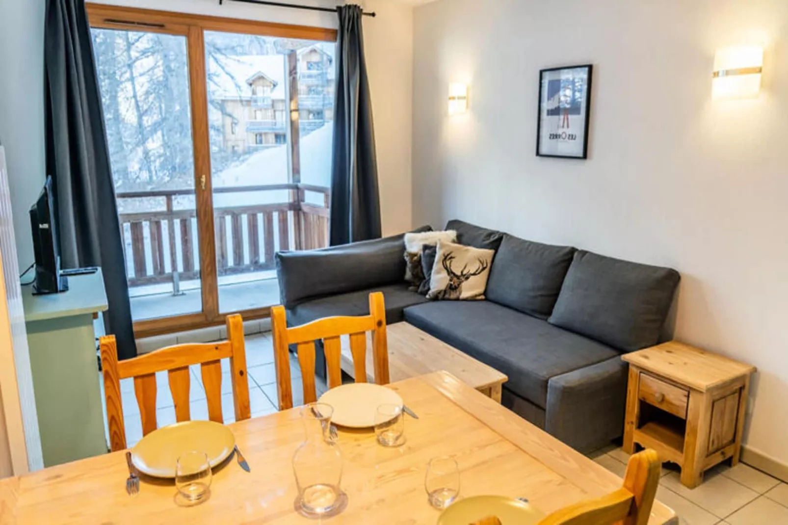 Résidence Le Balcon Des Airelles-Eetkamer