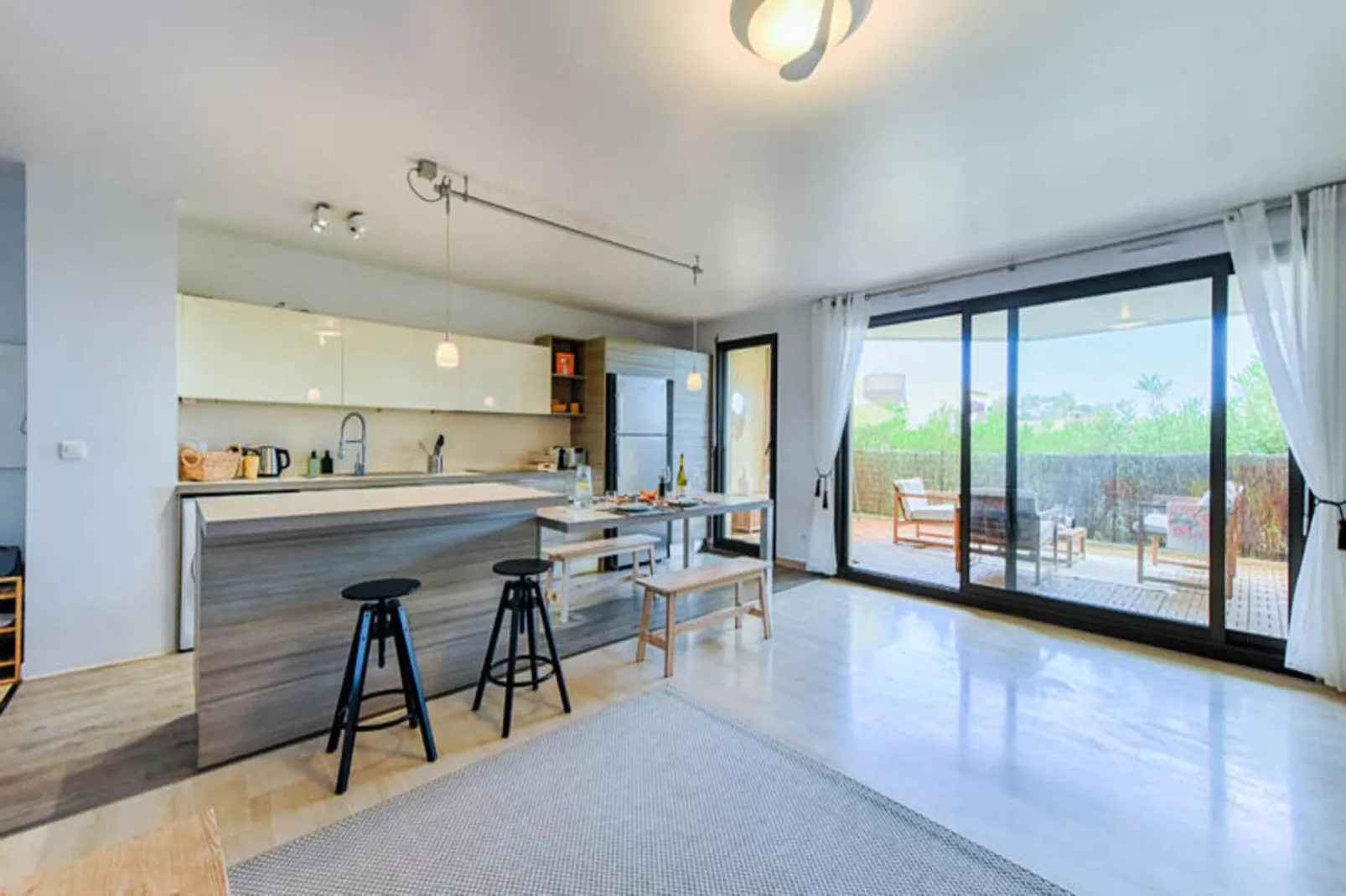 Appartements à Nice-Buitenkant zomer