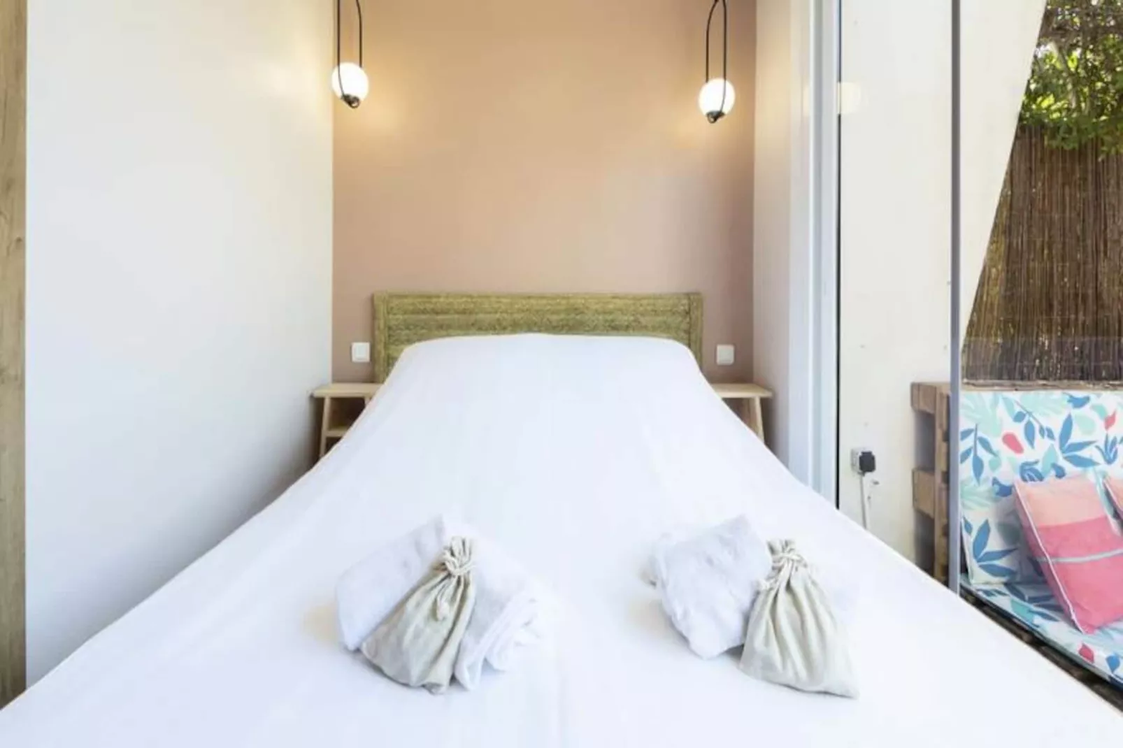 Résidence Jardin Secret Id&eacute;al Congres Et Vacances ❤live In Le Florence❤-Image-tags.