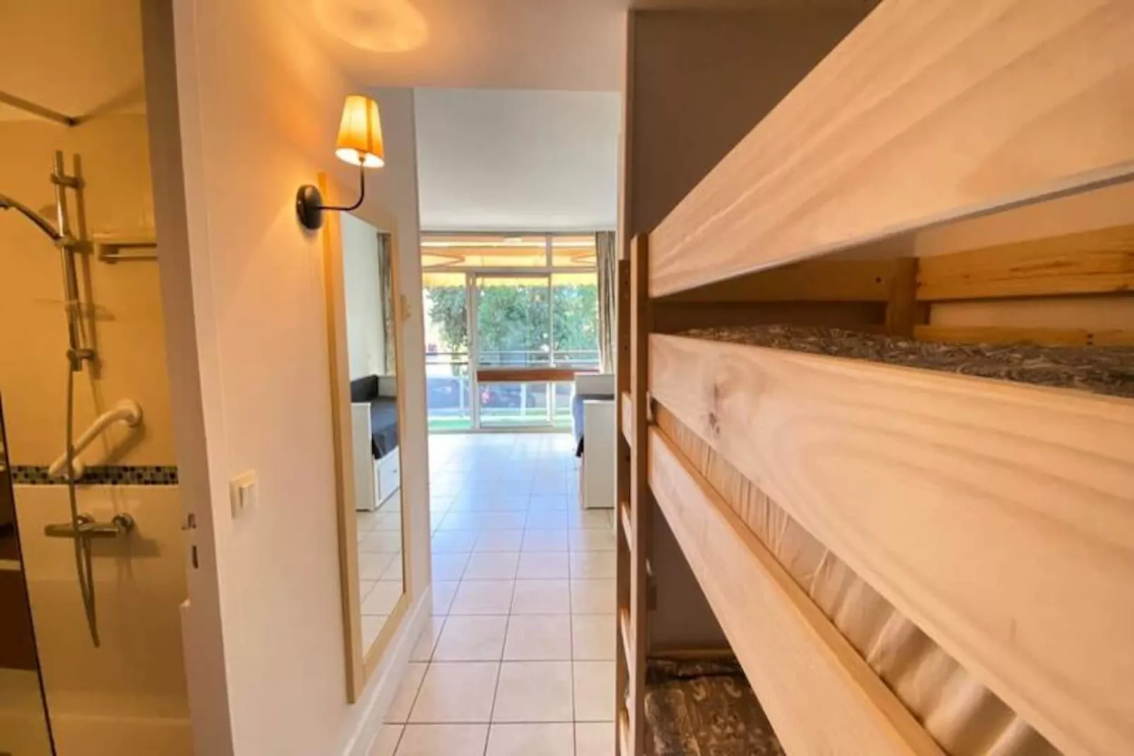 06u - Beau Studio En R&eacute;sidence - Piscine Et Tennis-Image-tags.