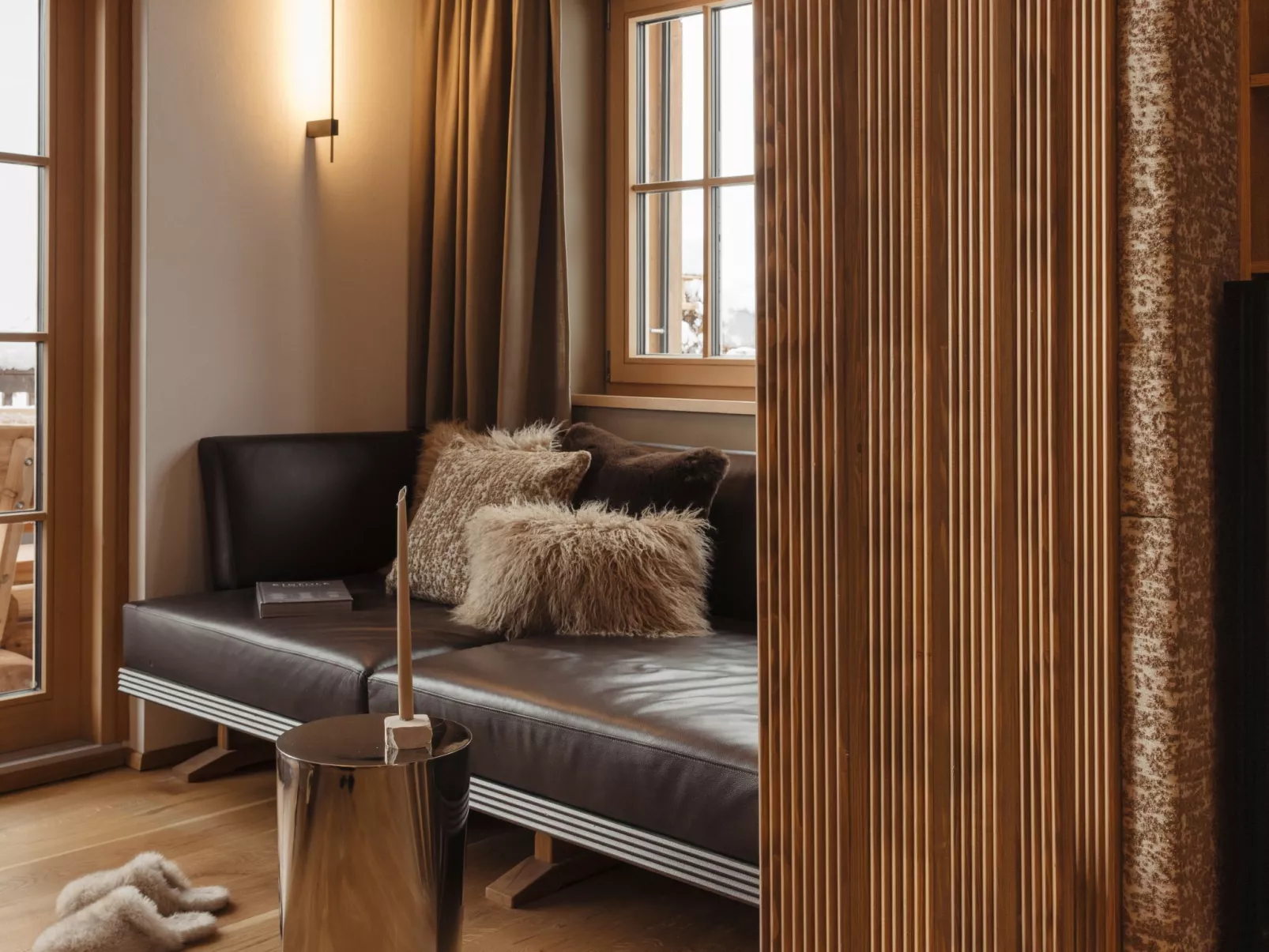 Royal Mountain Lodge-Binnen