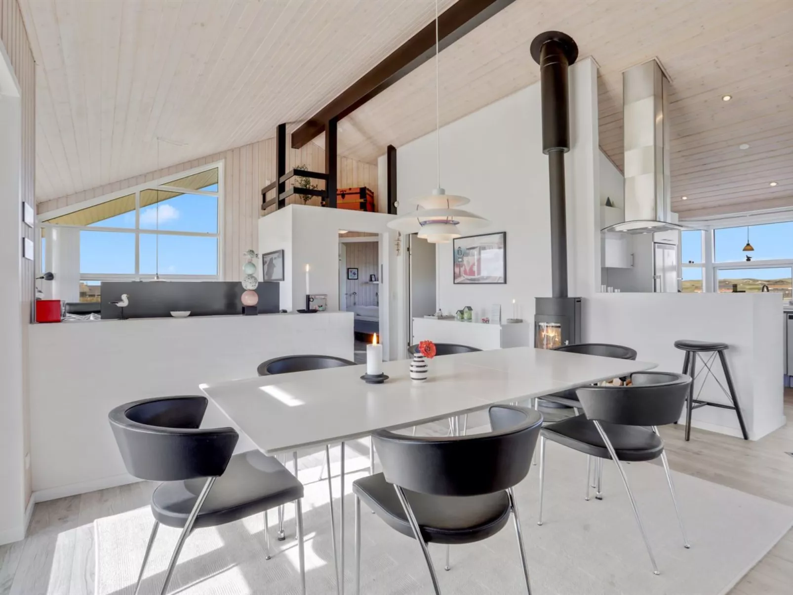 "Anthea" - 450m from the sea-Binnen