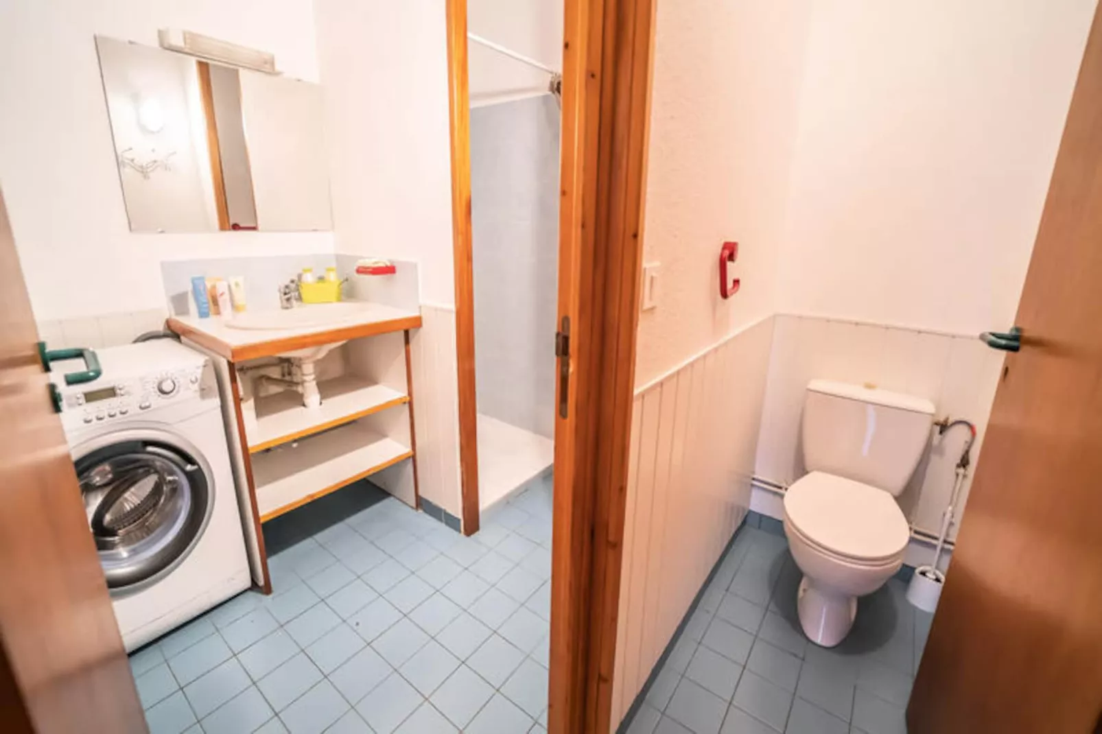 Appartements à Châteauneuf-de-Randon-Image-tags.