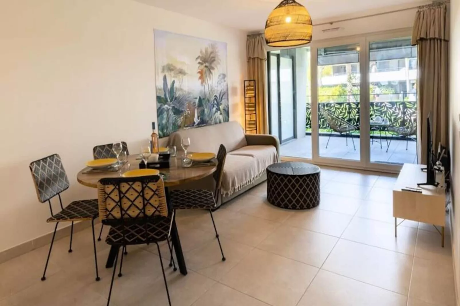 06ah - Superbe T2 Les Pieds Dans L'eau - Piscine-Image-tags.