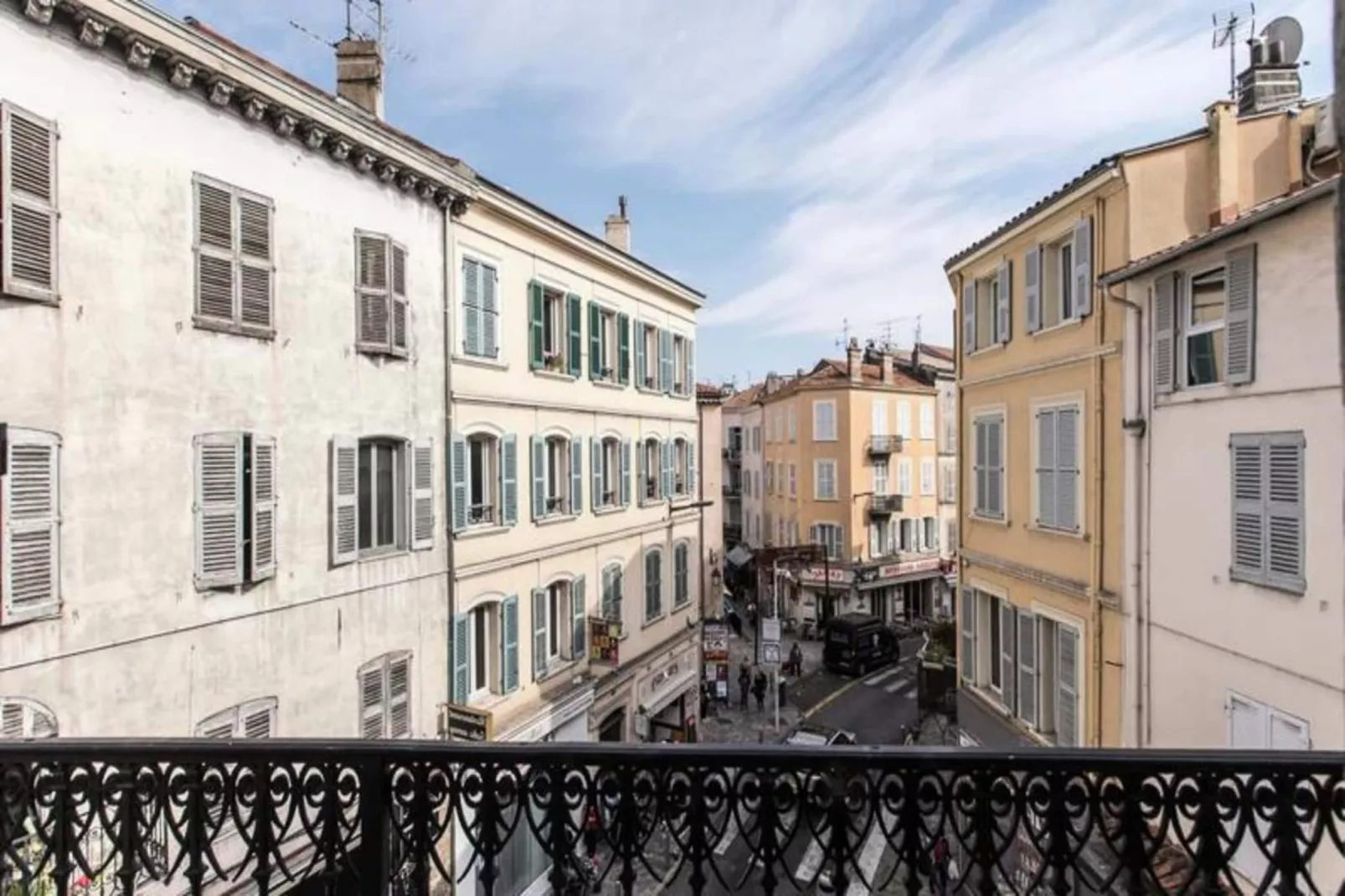 Palais & Croisette 1 Mn, 2 Pi&egrave;ces Spacieux Avec Balcon - Olam Properties-Buitenkant zomer