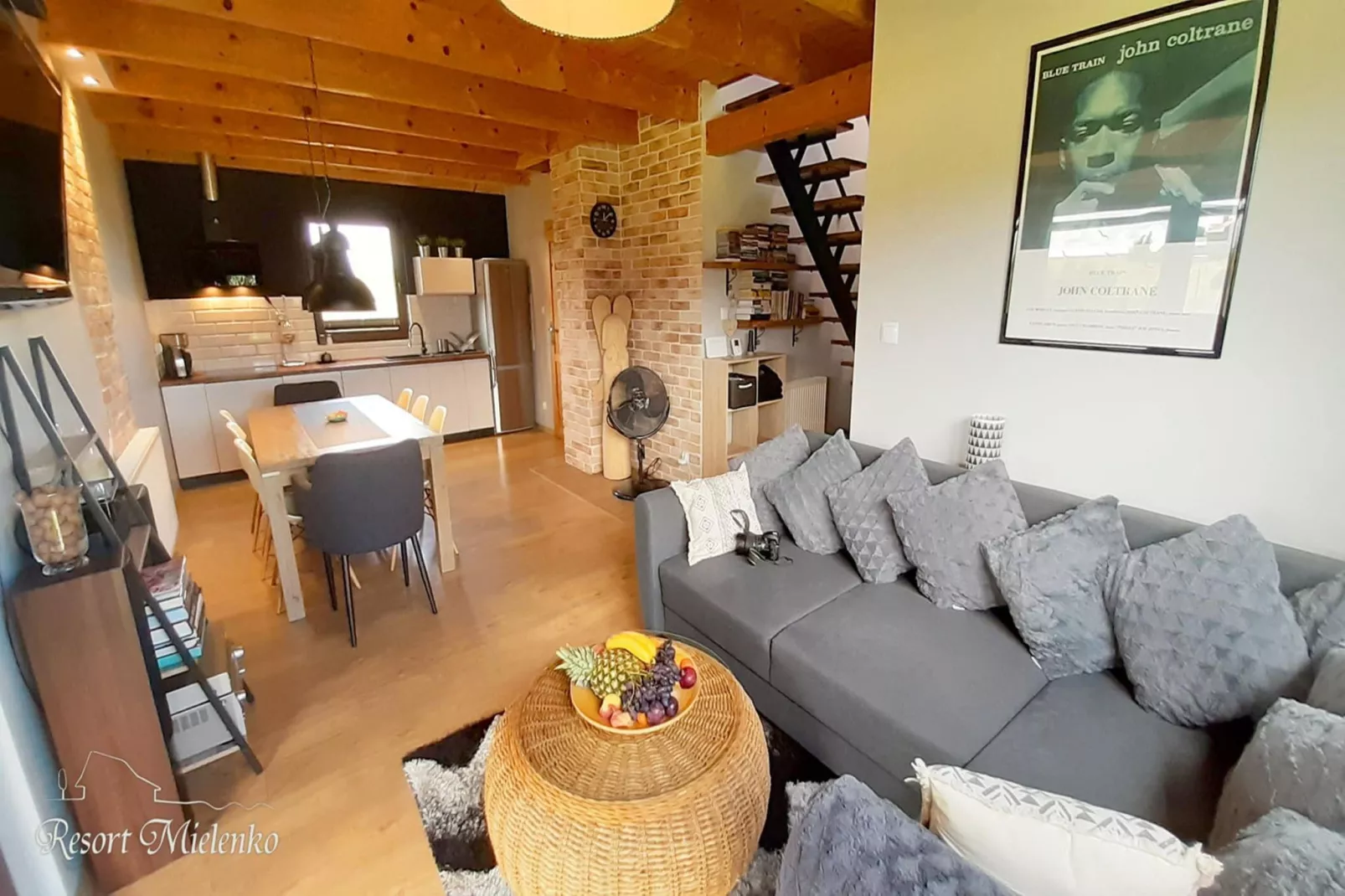 Dom MARCO POLO w Mielenku-Woonkamer