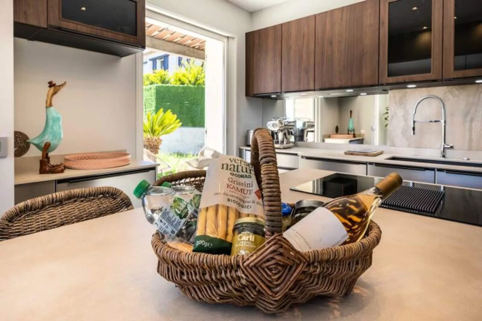 06ak1 - Villa 4 Chambres, Piscine Et Sauna-Image-tags.