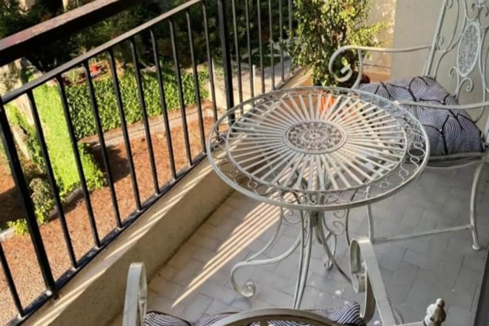 Résidence Chamant Studio Cannes Centre Plages, Shopping Et Congres ☀live In Merle☀-Buitenkant zomer