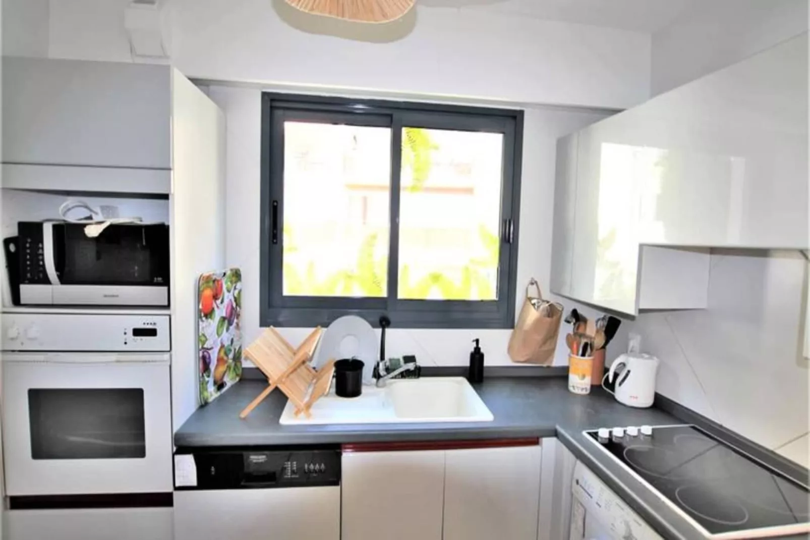 Résidence Appartement R&eacute;nov&eacute; Avec 2 Chambres & Salle De Bain &agrave; La D&eacute;coration Raffin&eacute;e-Recreatieruimte