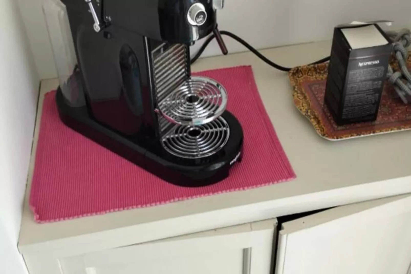 Résidence We &hearts; Cannes ! Cosy 3 Pi&egrave;ces Tout Confort Avec Terrasse Cannes Centre-Buitenkant zomer