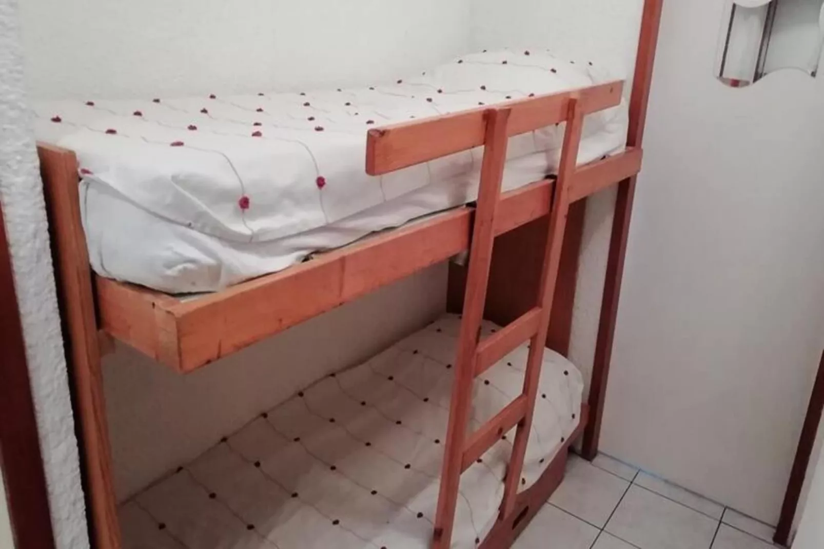 Résidence St Pierre B9-Buitenkant zomer