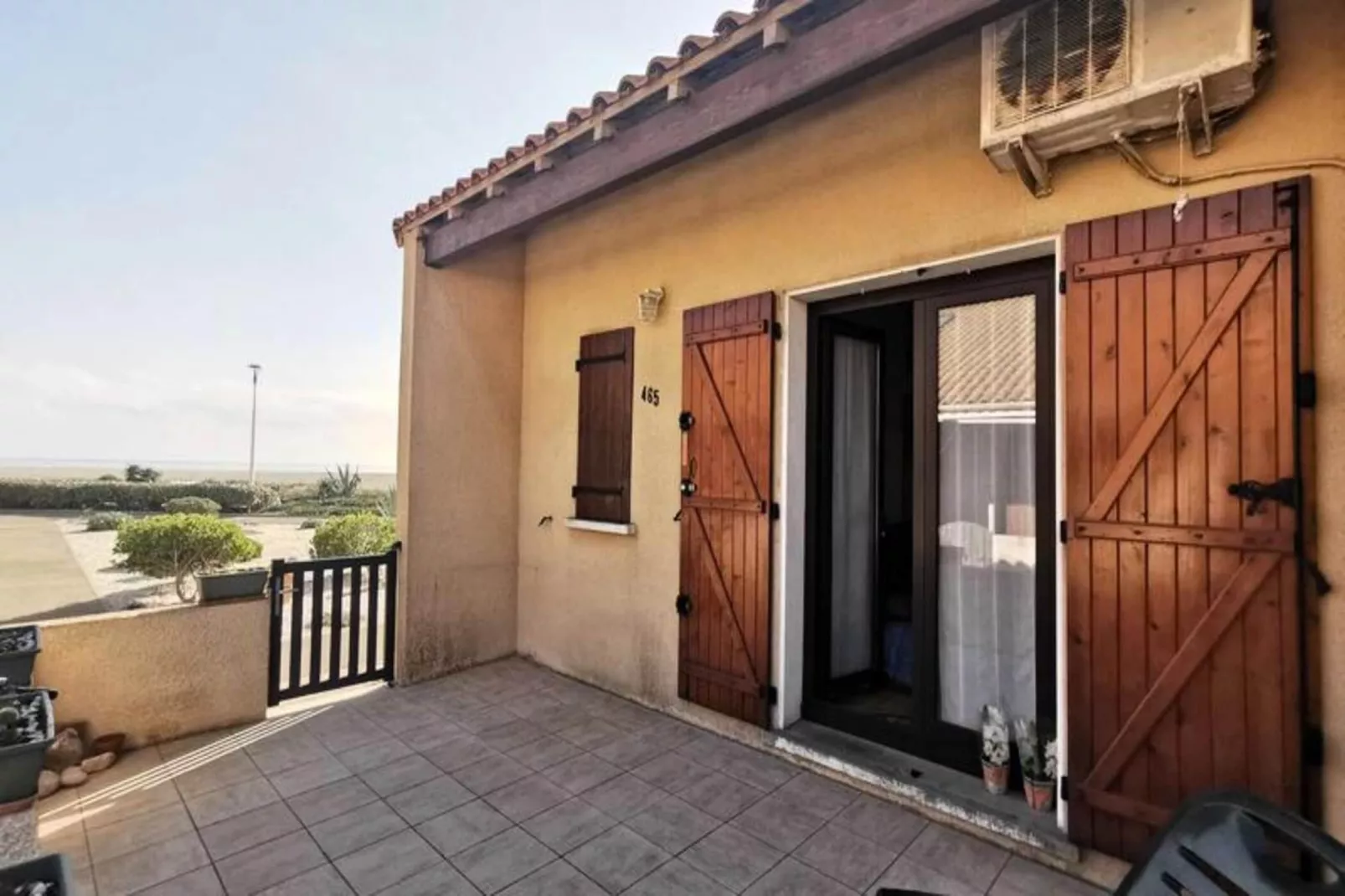 Résidence Grande Bleue-Buitenkant zomer