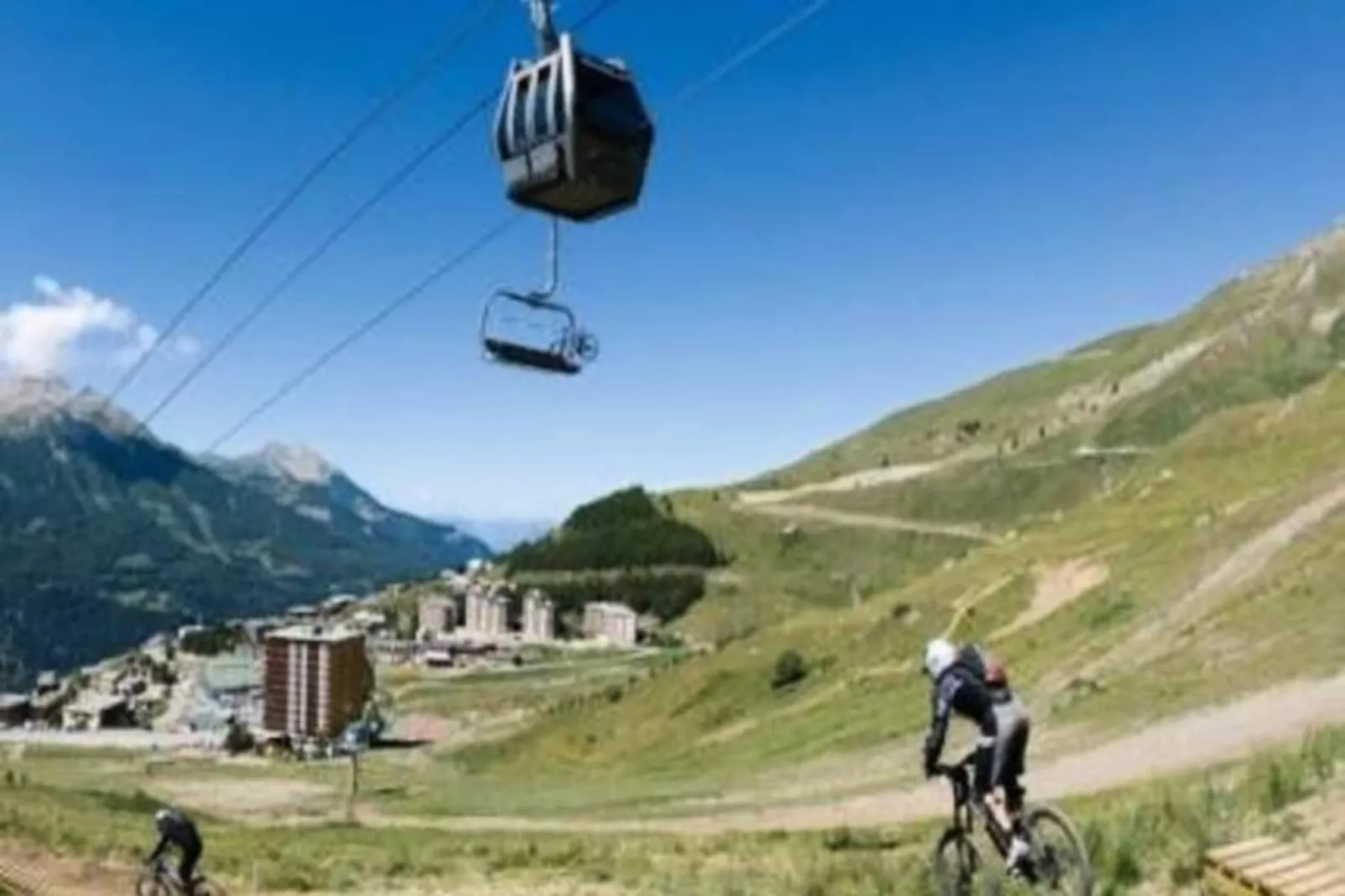 Résidence Rond-point-pistes Ii-Image-tags.