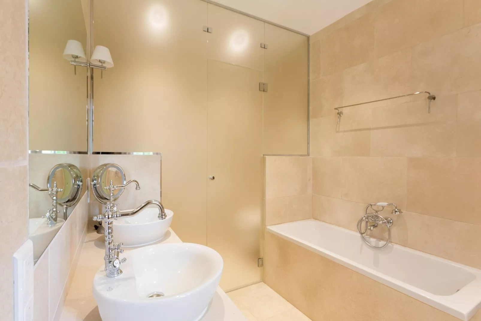 Bergerie Caseneuve-Badkamer