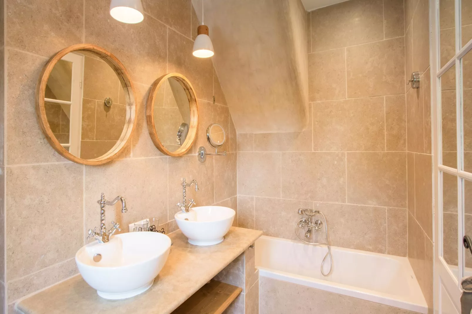 Bergerie Caseneuve-Badkamer