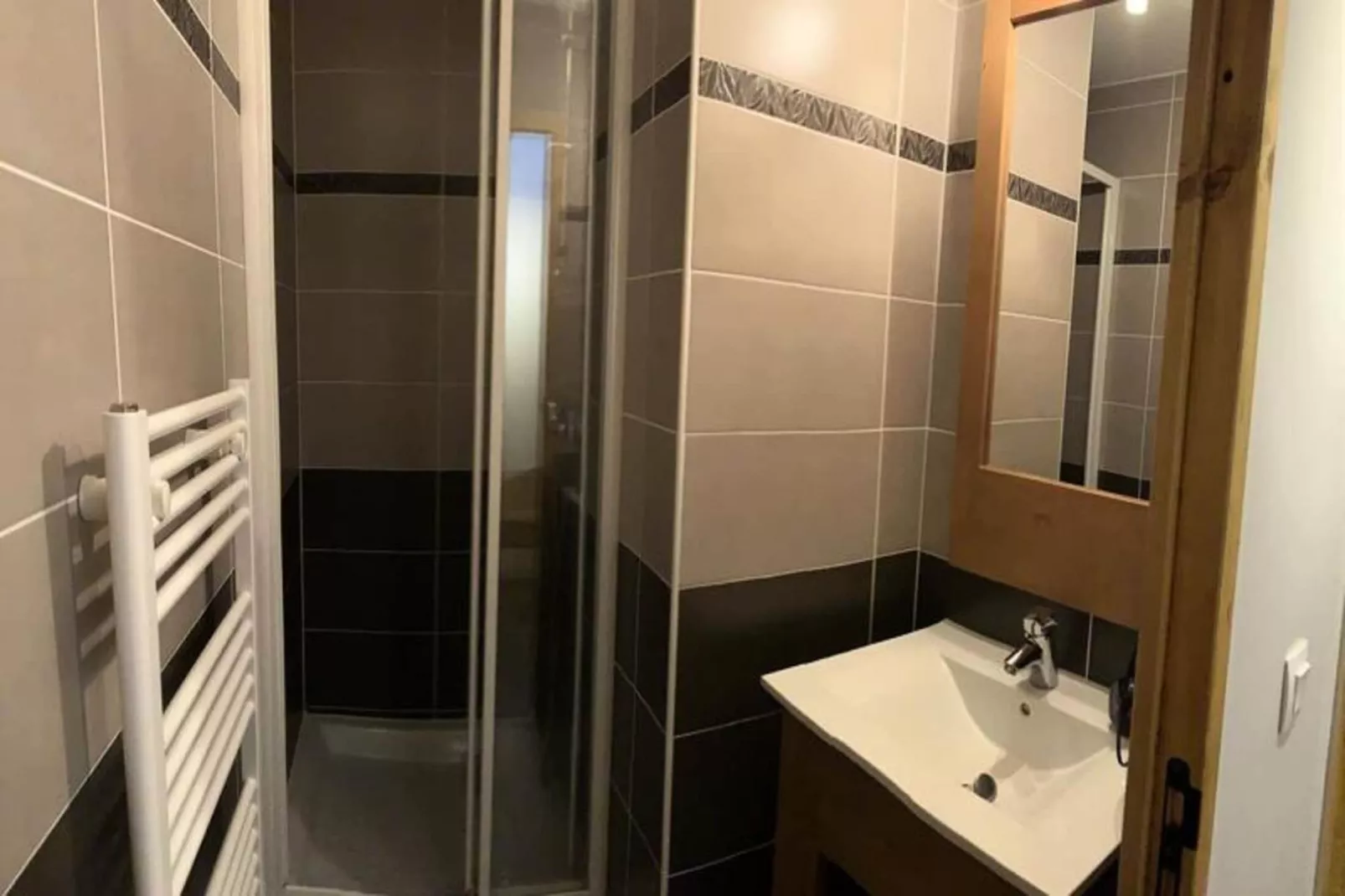 Chalet Des Rennes - Buitenkant zomer