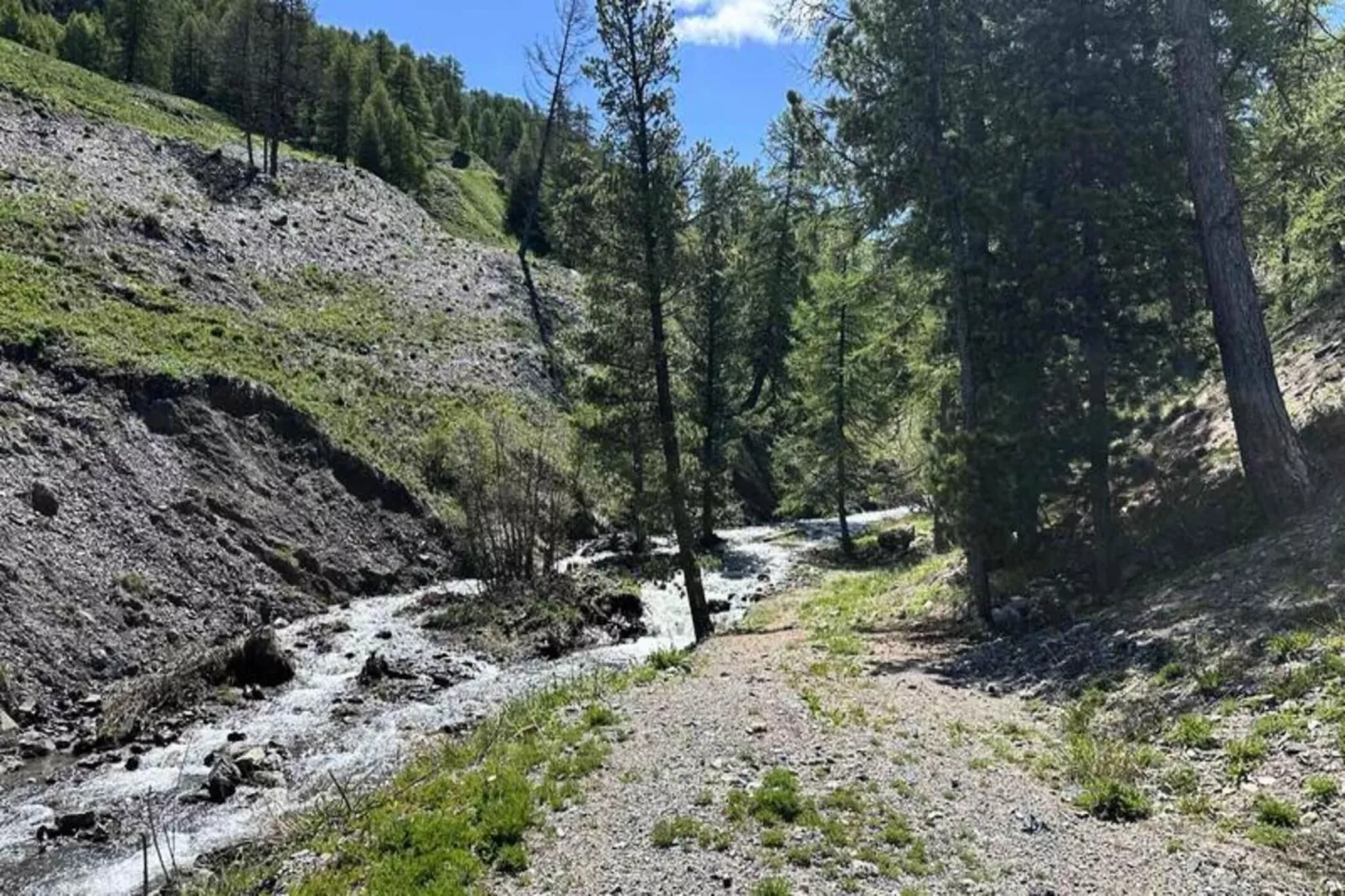 Varsea Residence - Buitenkant zomer