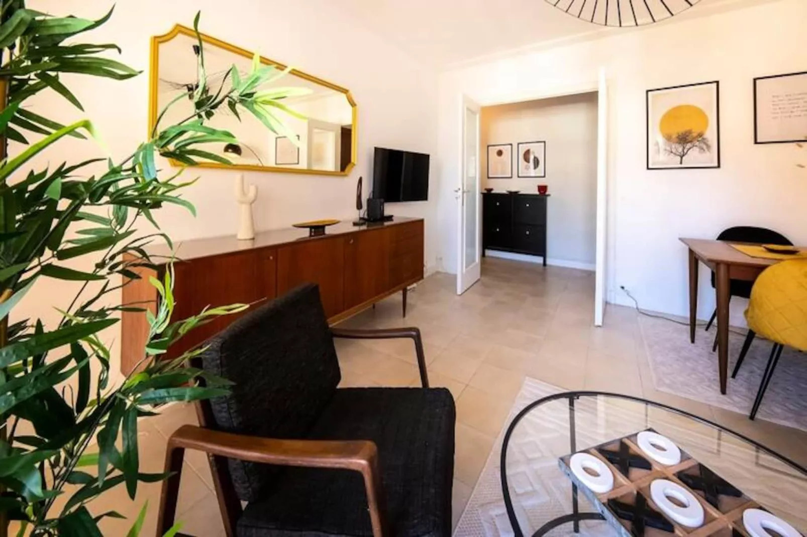 06b - Beau 2 Pi&egrave;ces R&eacute;nov&eacute; Avec Terrasse Vue Mer-Image-tags.