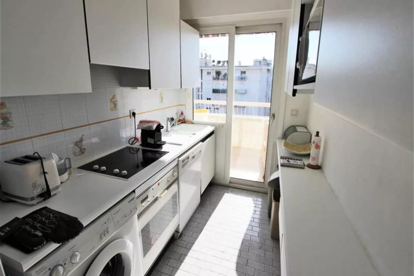 Résidence Appartement Climatis&eacute; 5 Voyageurs De 80 M2, Centre Ville Et Croisette-Keuken