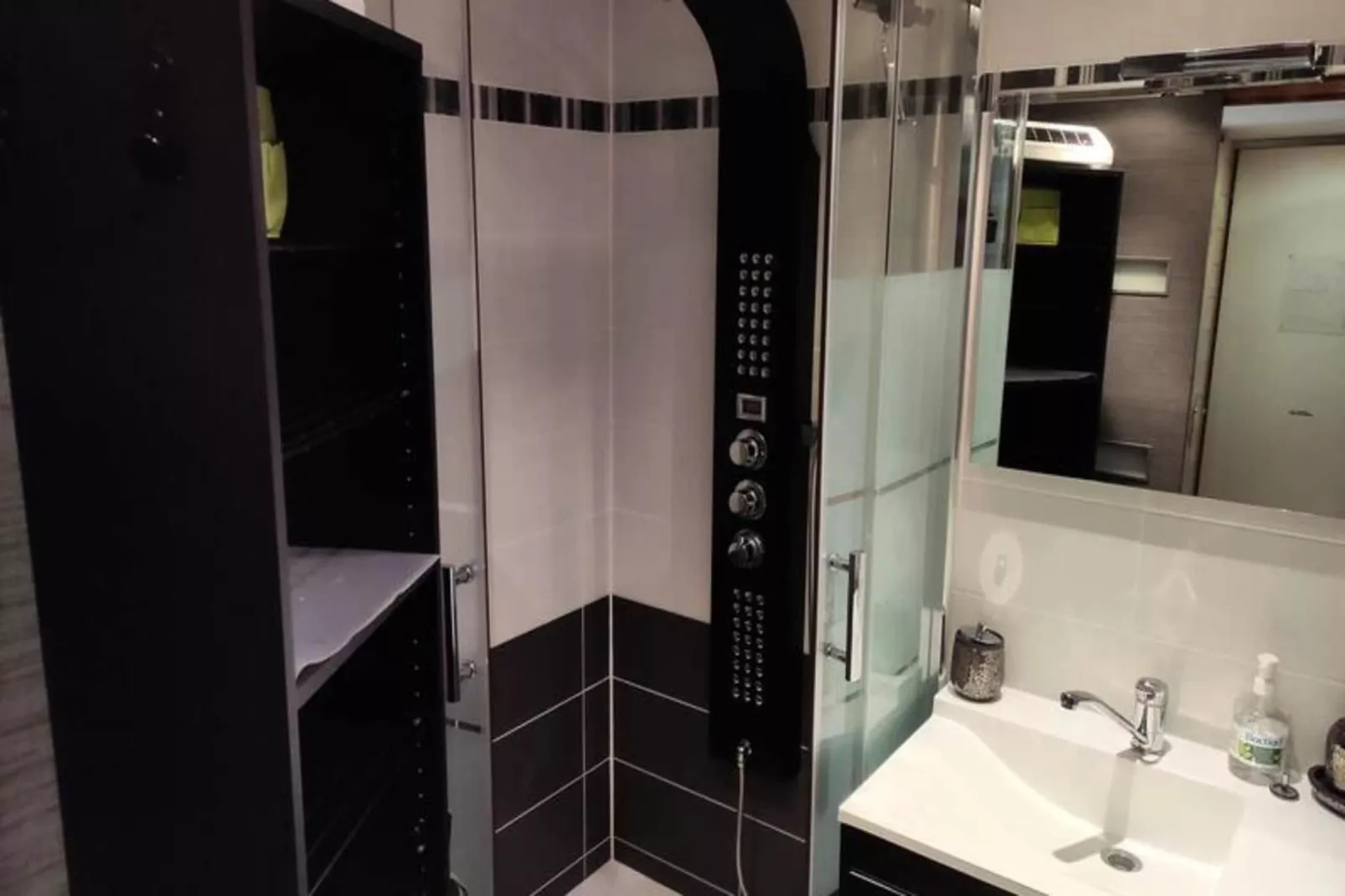 Résidence Pignals C1c-Badkamer