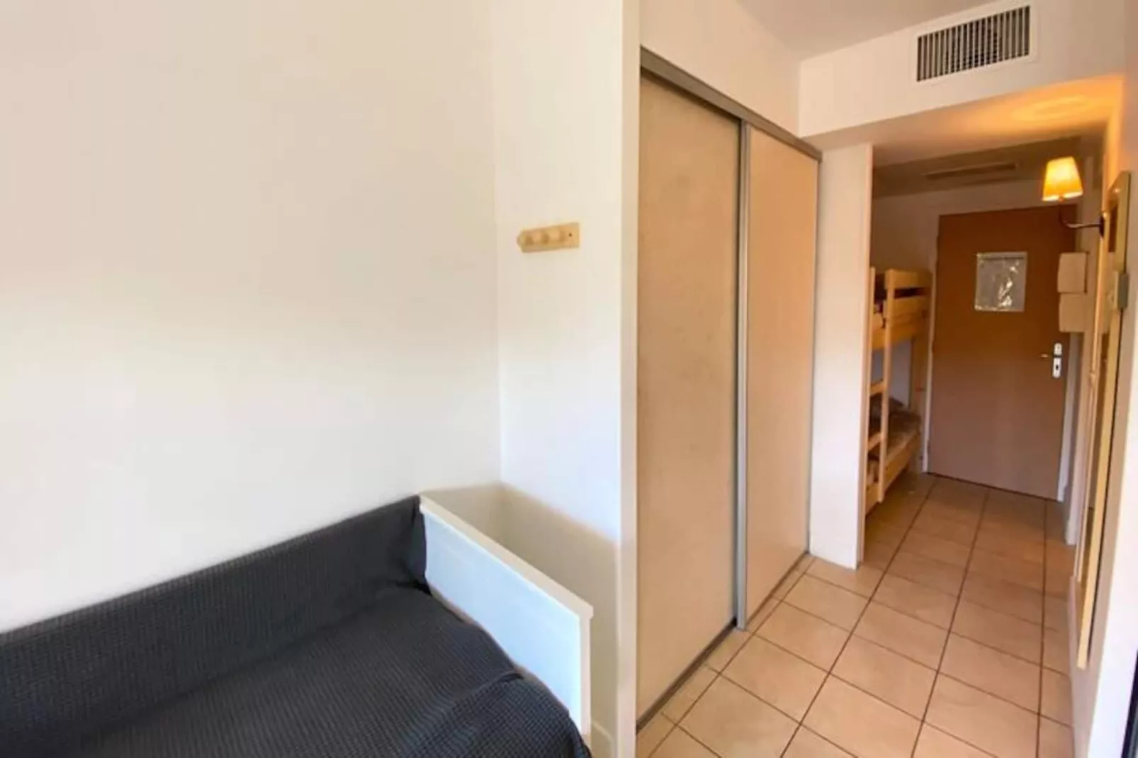 06u - Beau Studio En R&eacute;sidence - Piscine Et Tennis-Image-tags.